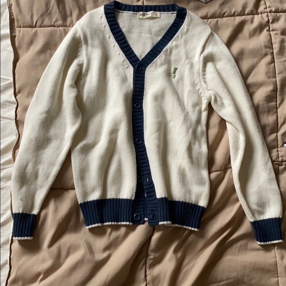 Boys sweater from Italy used 1x